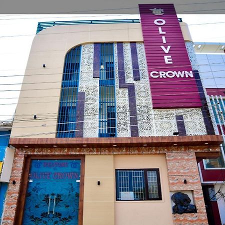 Hotel Olive Crown Lucknow Bagian luar foto